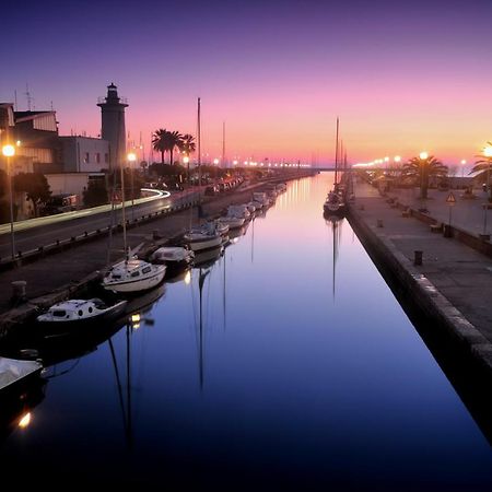 Apartamento Tra Puccini Ed Il Mare Torre del Lago Puccini Exterior foto